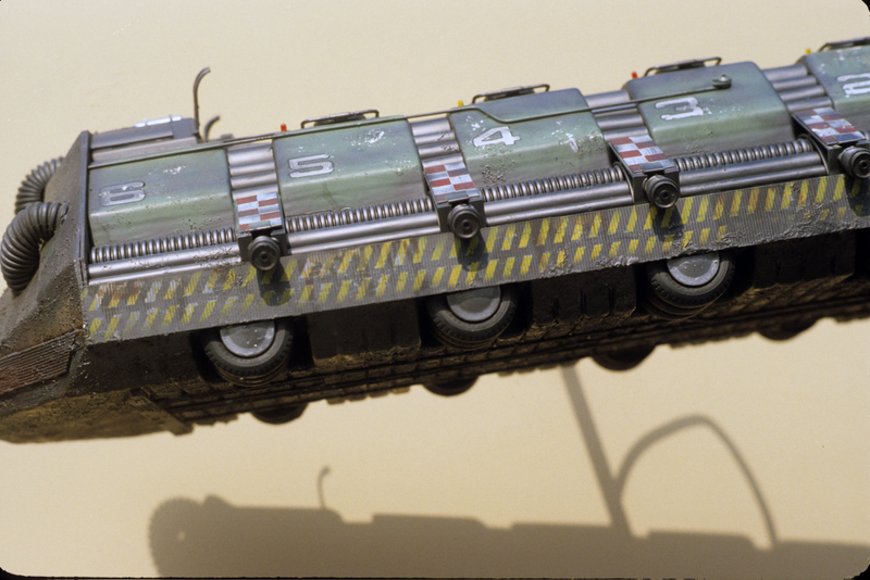 Illustration for article titled 142 Behind-The-Scenes Photos Reveal Blade Runner's Miniature WorldÂ